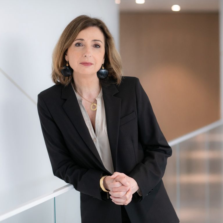 Marie Aude Dubanchet Est Nommée Directrice De La Communication Du Groupe La Poste Club Presse 